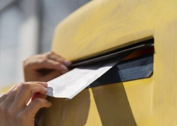 Comissão Eleitoral recomenda envio de votos pelos Correios até o dia 7 de novembro